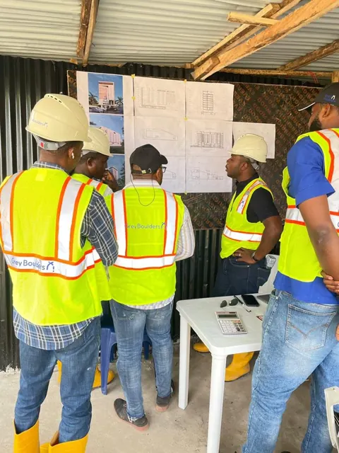 GreyBoulders team on site